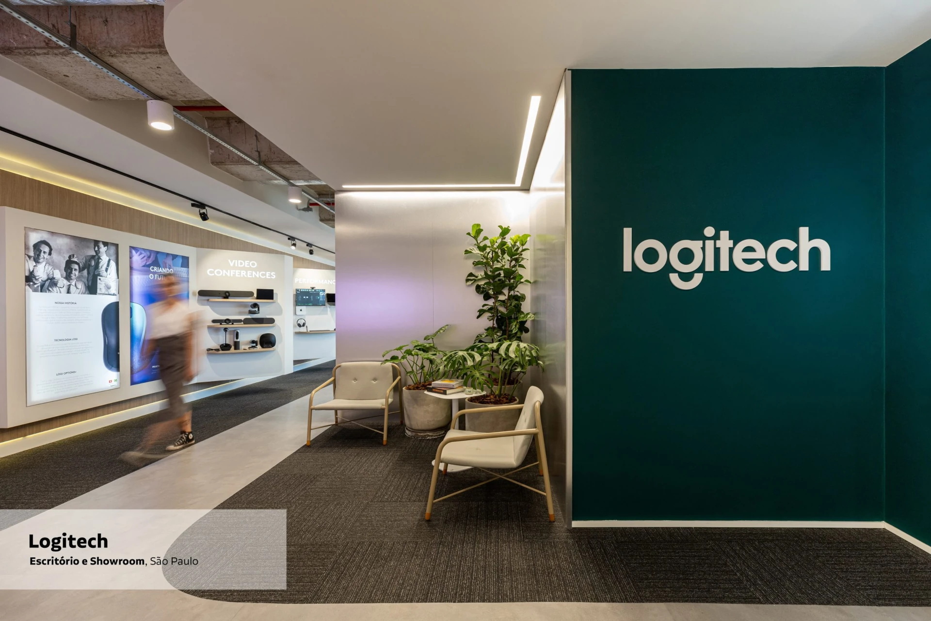 Case da Logitech feito pela Space Plan